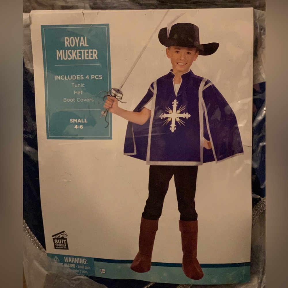 Boys Small Royal Musketeer costume